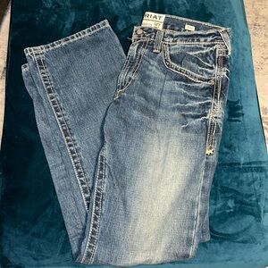 Ariat Straight Fit Straight Leg M5 Jeans